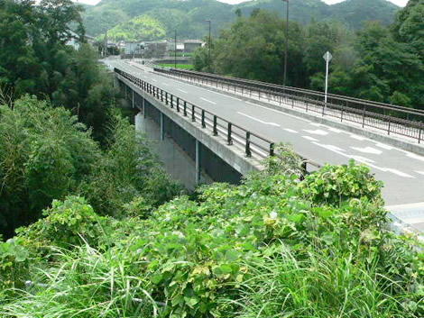 北野上橋